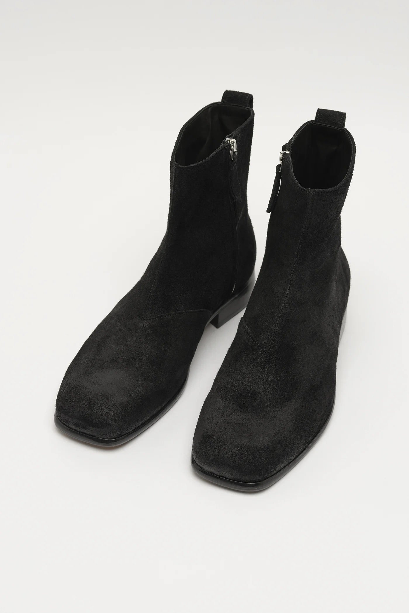 OUR LEGACY 「MICHAELIS BOOT WAXY BLACK SUEDE」 – SISTER