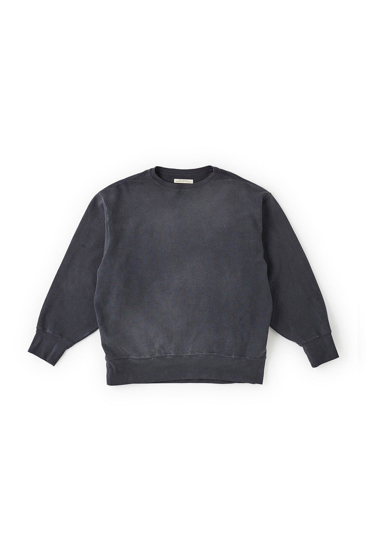 OLD JOE BRAND. 「PATINA COTTON SWEAT CREW-NECK / GRAPHITE」 – SISTER
