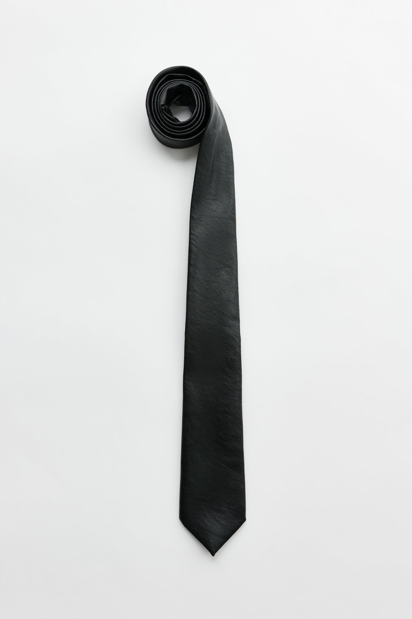 小物 Black Real Fake Leather OUR LEGCY「TIE BLACK REAL FAKE LEATHER」 – SISTER