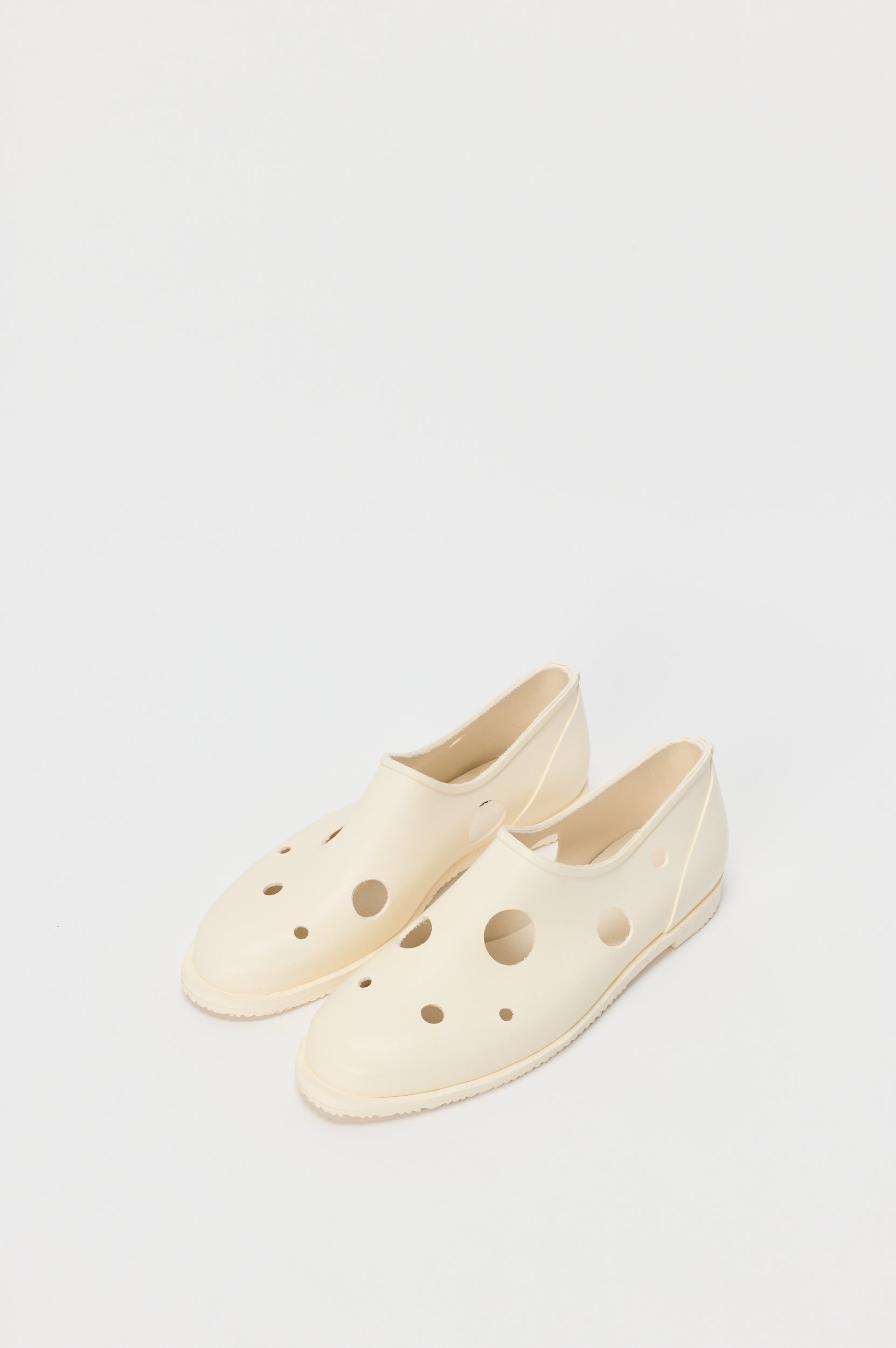 Hender Scheme 「rubber pit」 – SISTER