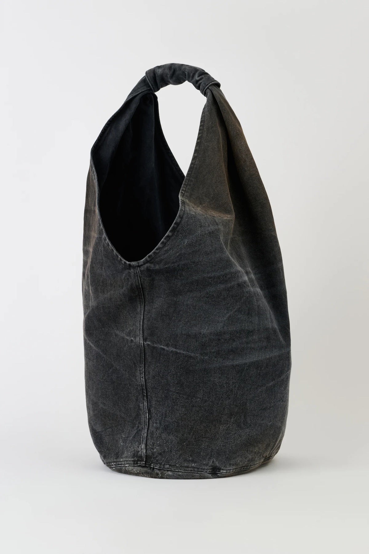 OUR LEGACY 「DRIP BAG NEBULA WASH」 – SISTER