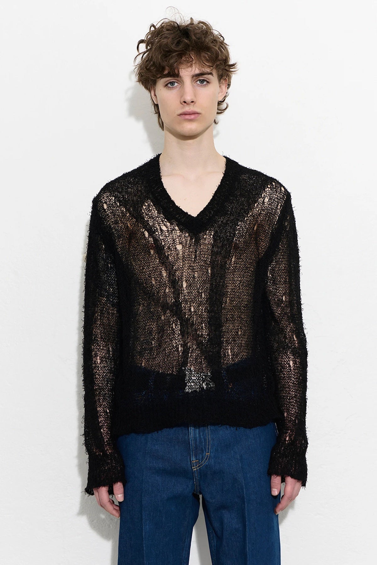 OUR LEGACY 「SLOW V-NECK BLACK RAGGED OPEN LINEN」 – SISTER