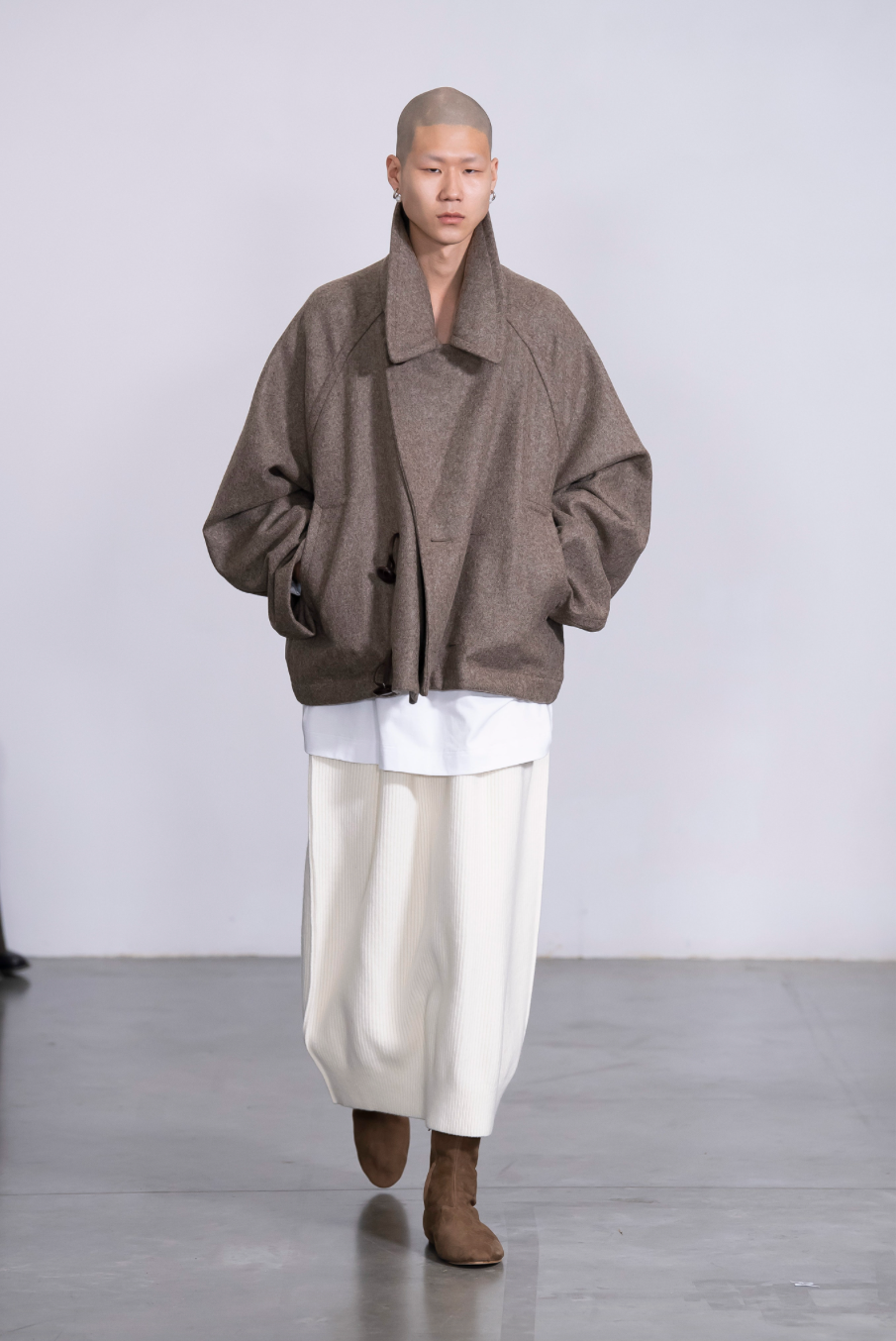 HED MAYNER 「CROPPED PEA COAT」 – SISTER HED MAYNER 「CROPPED PEA COAT」 – SISTER