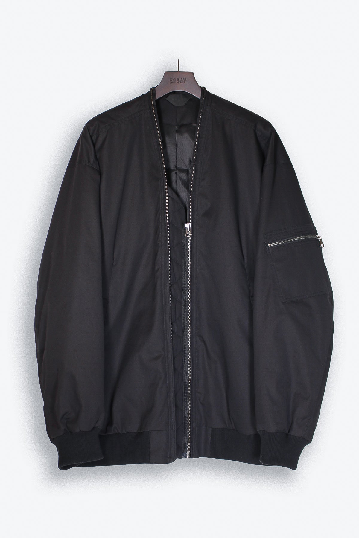 ESSAY「J-3 : DOUBLE ZIP MA-1 / black」