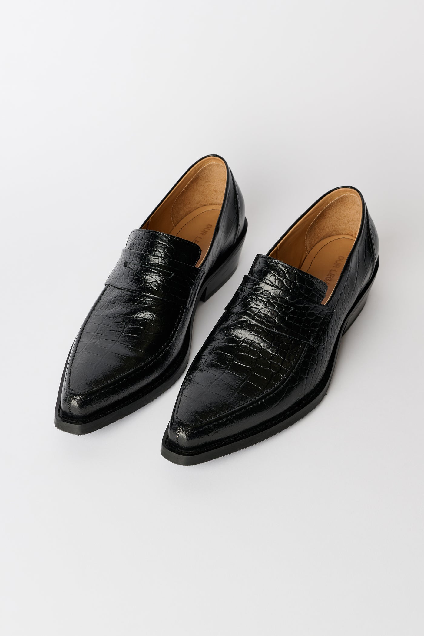 OUR LEGACY 「CYPHER LOAFER LICORICE CROC BULL HIDE」 – SISTER