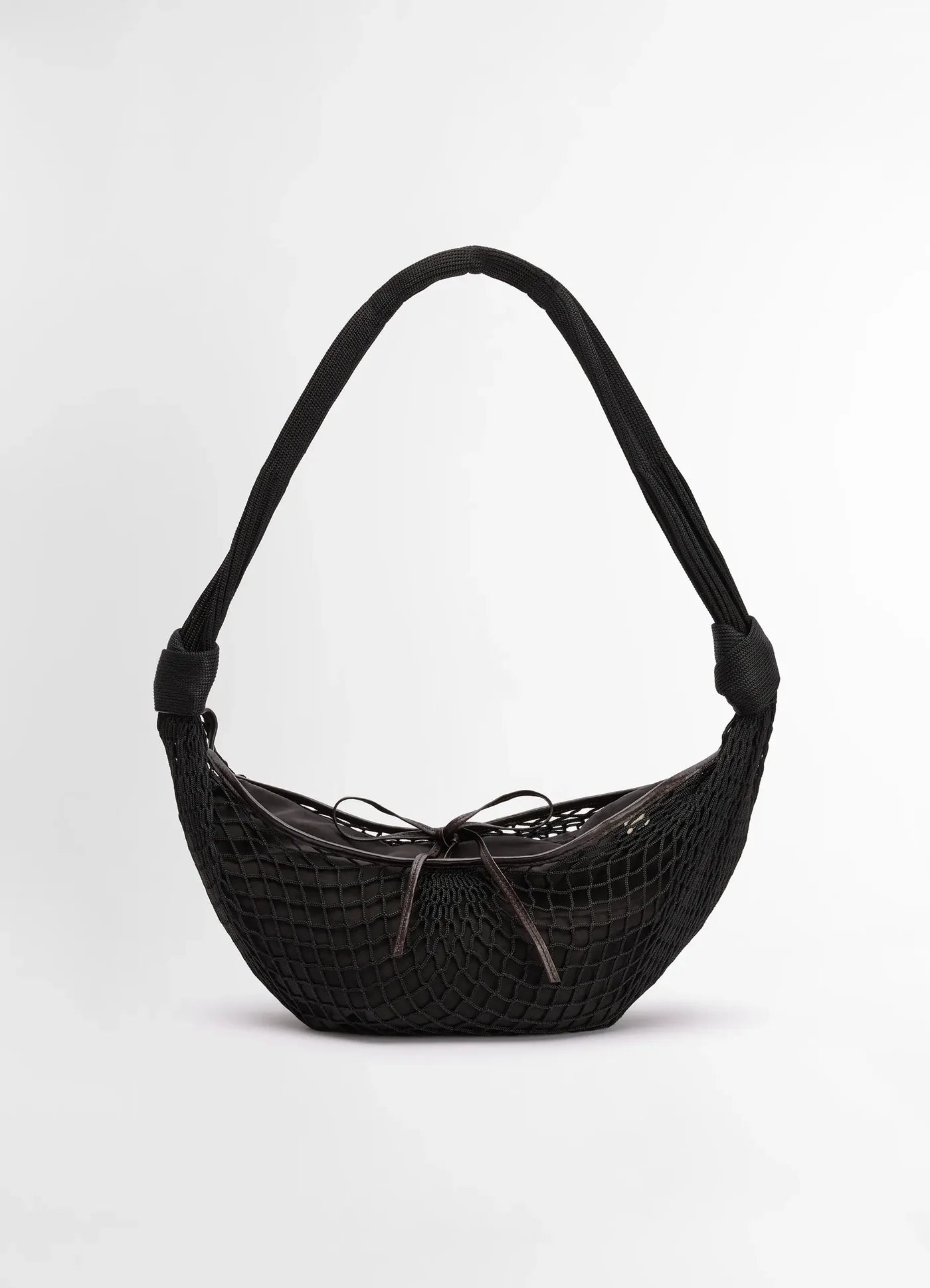 LEMAIRE 「CROISSANT FILT BAG BLACK」 – SISTER LEMAIRE 「CROISSANT FILT BAG BLACK」 – SISTER