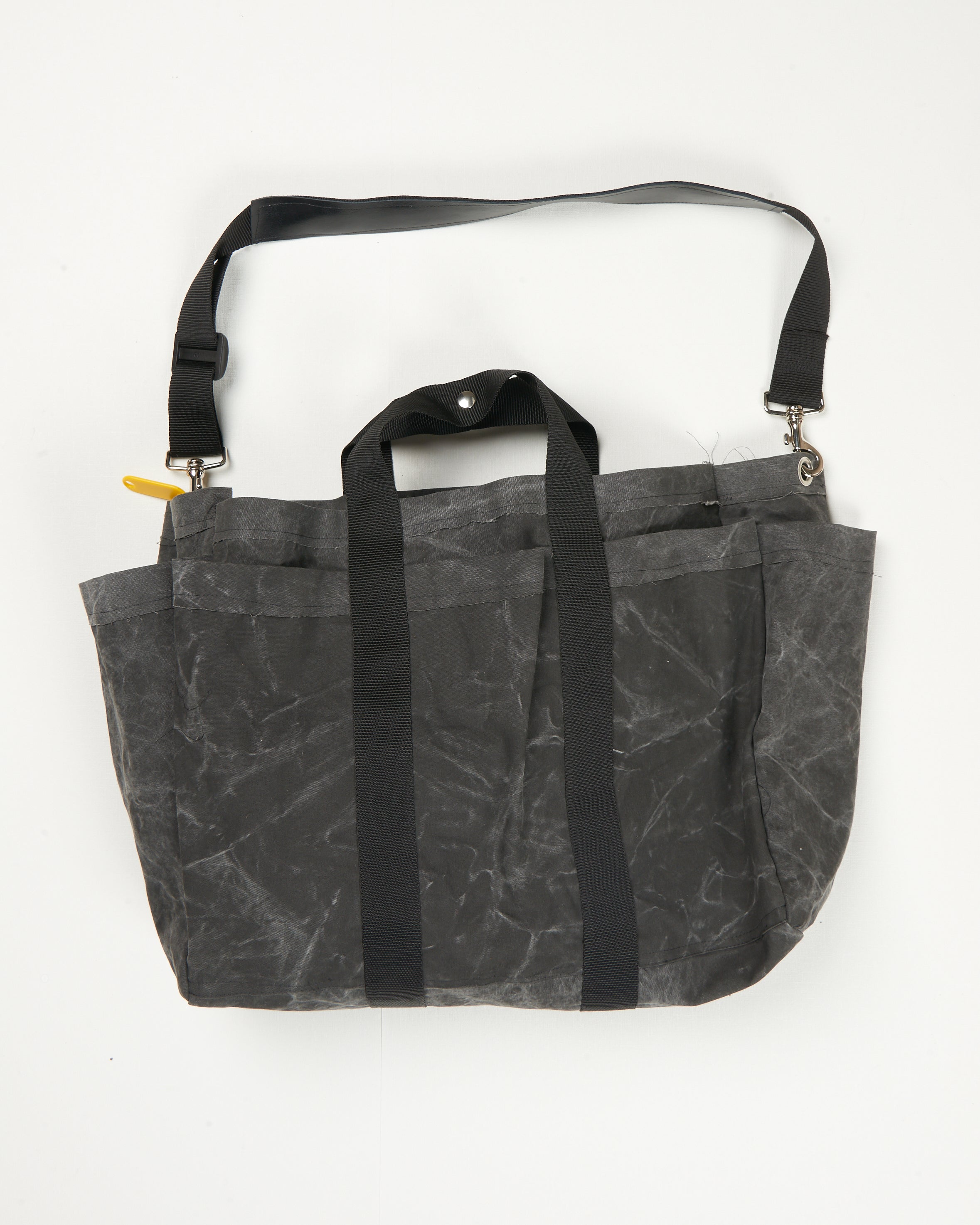 CAMIEL FORTGENS「CF.21.11.04.01 WORKER SHOPPER WASHED BLACK」 – SISTER