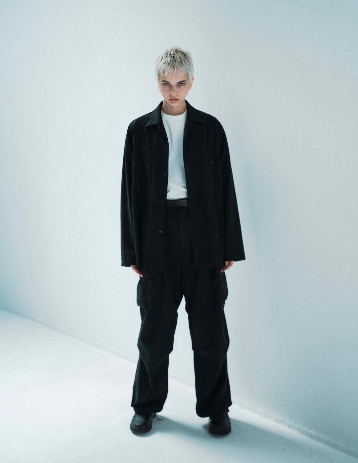 ESSAY 「P-3 : SYNTHETIC SUEDE WIDE MILITARY TROUSERS / BLACK SUEDE