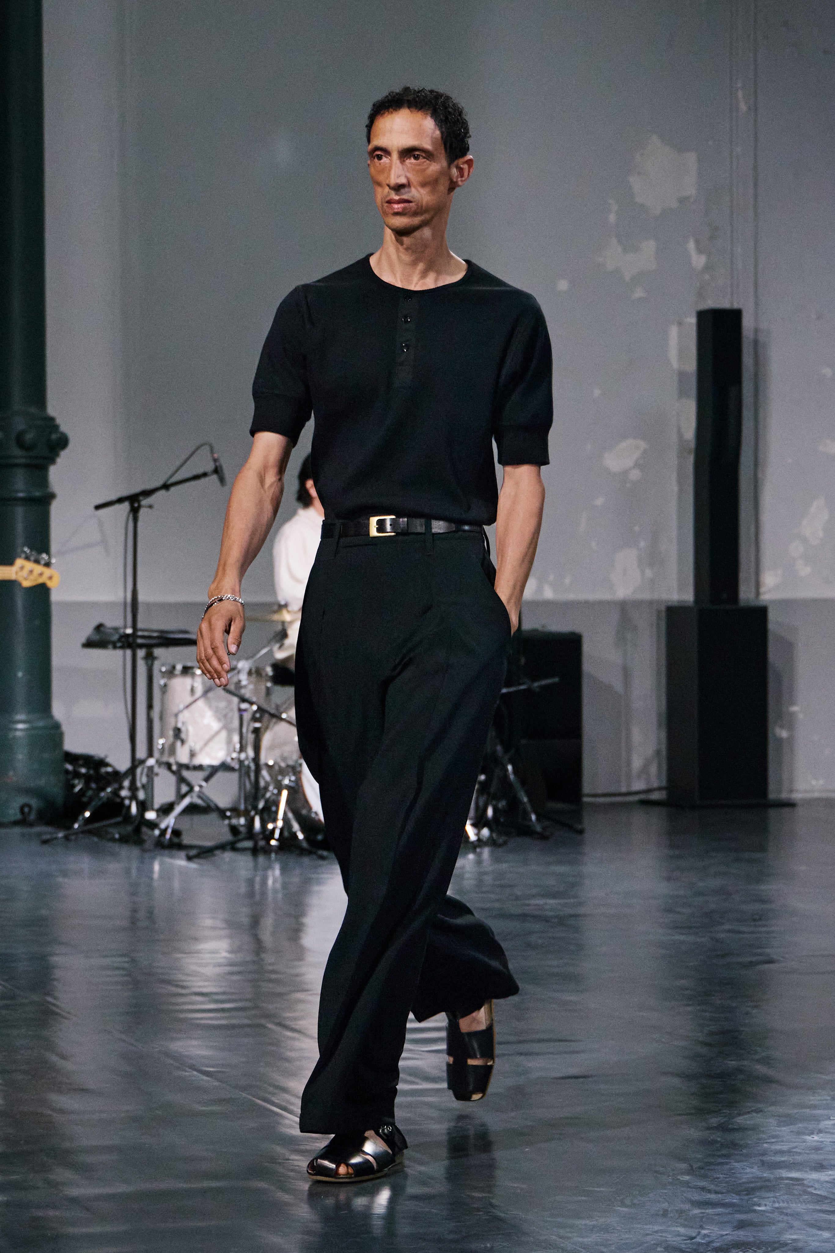 LEMAIRE 「RIB HENLY TOP BLACK」 – SISTER