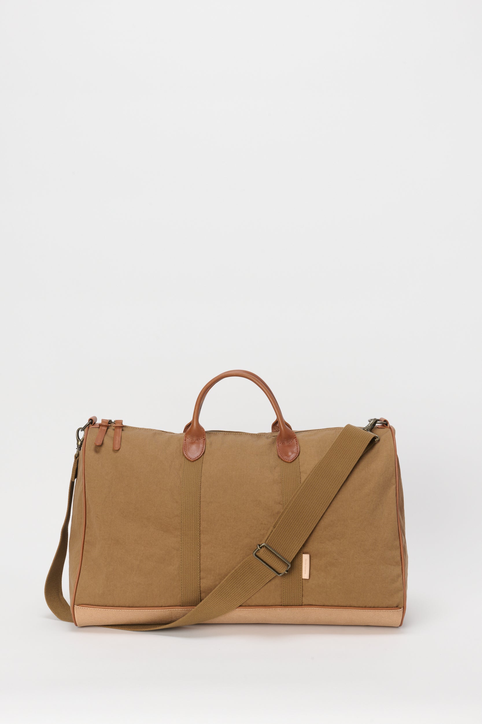 Hender Scheme 「boston luggage / coyote」 – SISTER