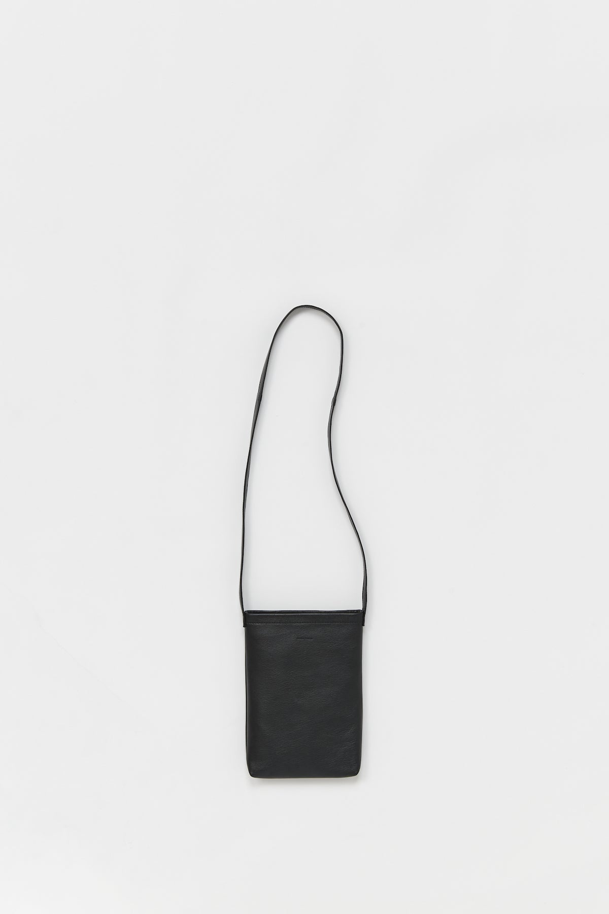 Hender Scheme 「cow shoulder small / black」 – SISTER