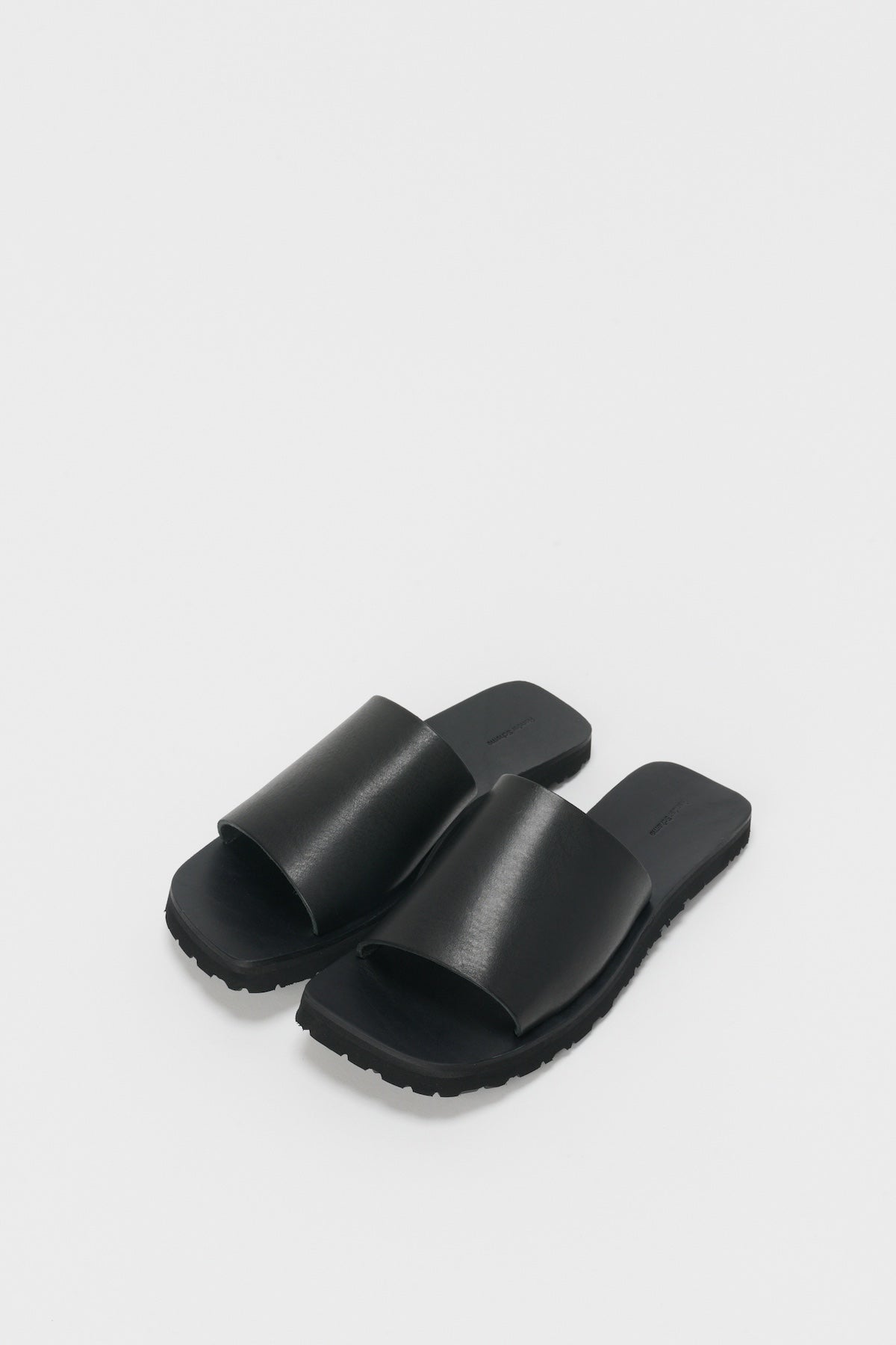 Hender Scheme ブラックスライドサンダル 箱付き Hender Scheme / cord slide (Black)