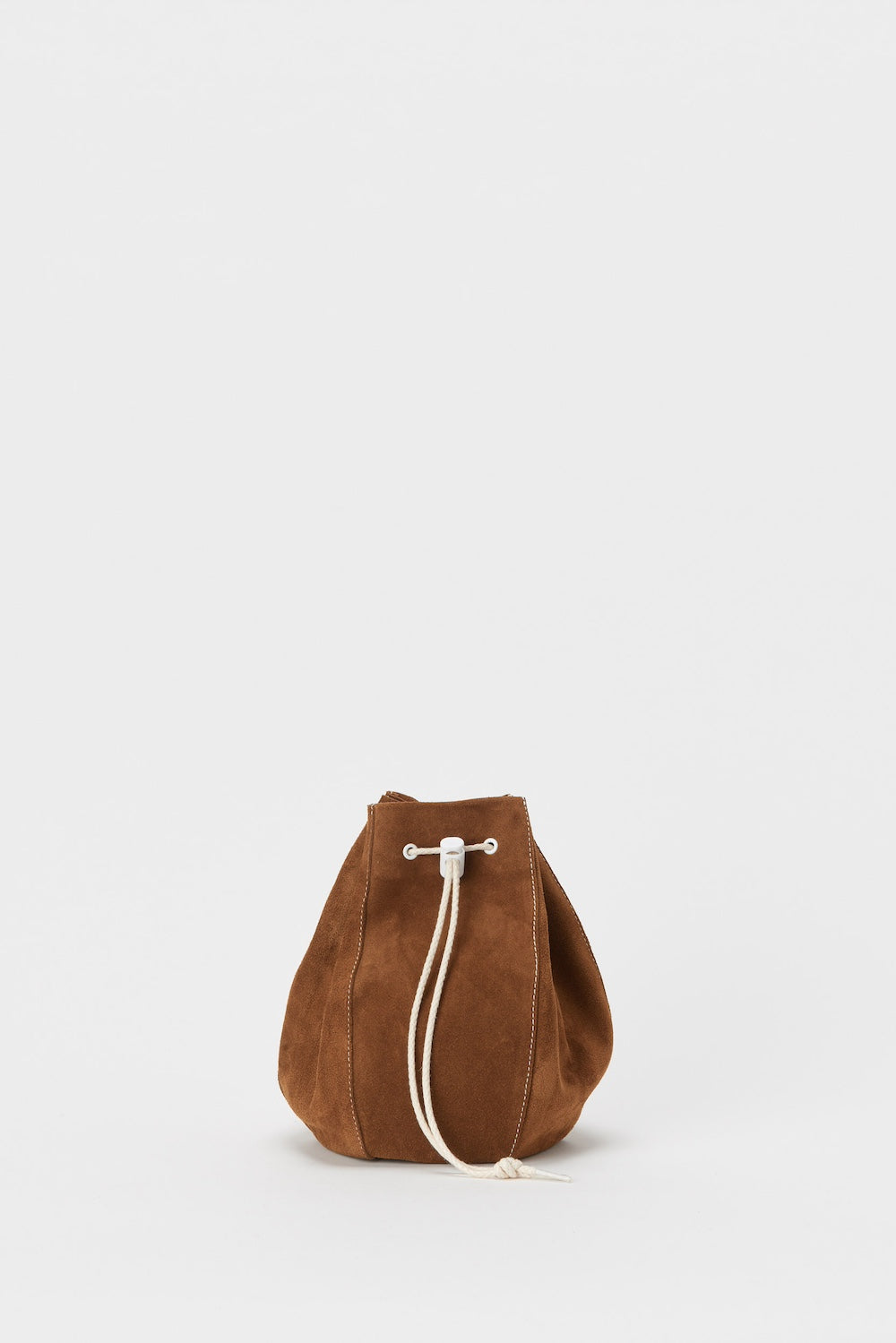 Hender Scheme「kinchaku / camel」 – SISTER