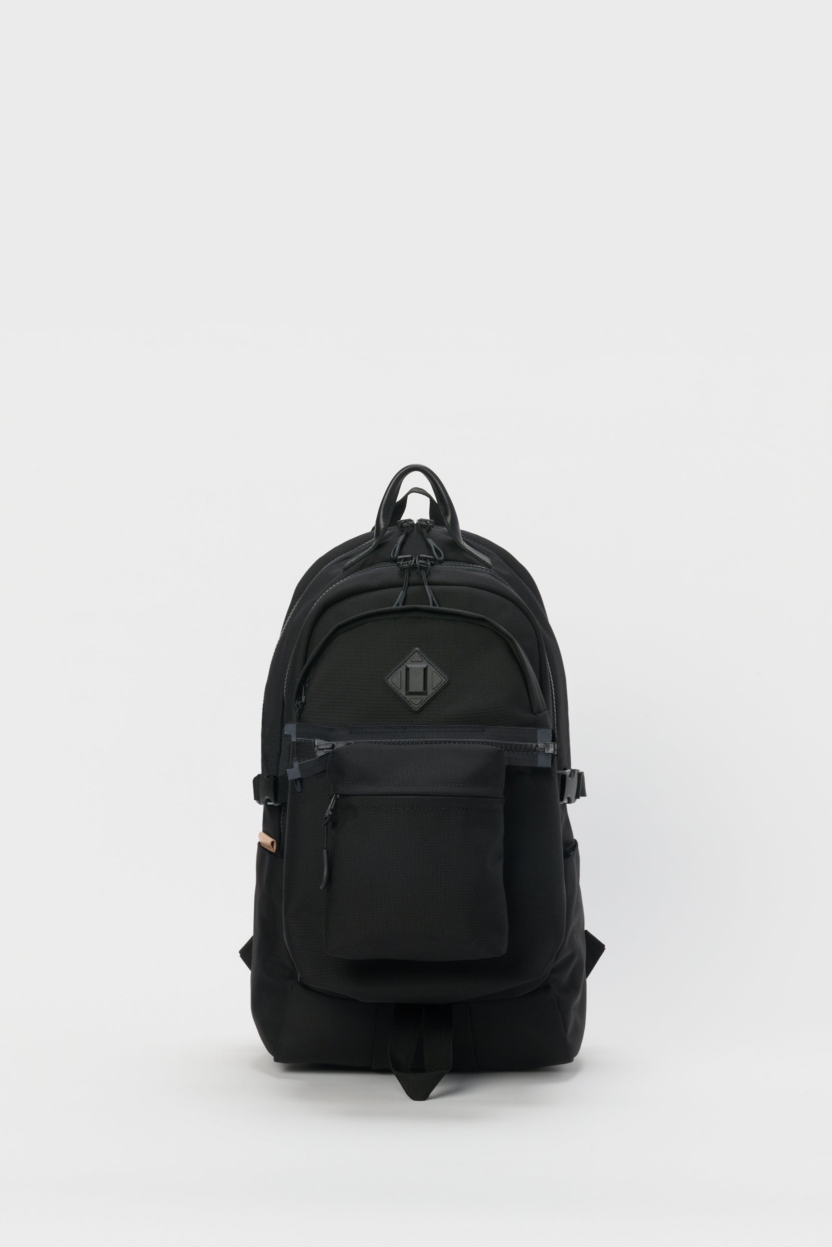 多機能♪【Hender Scheme】モジュール バックパック 26L 3way Hender Scheme「module back pack 26L / black-black」 – SISTER