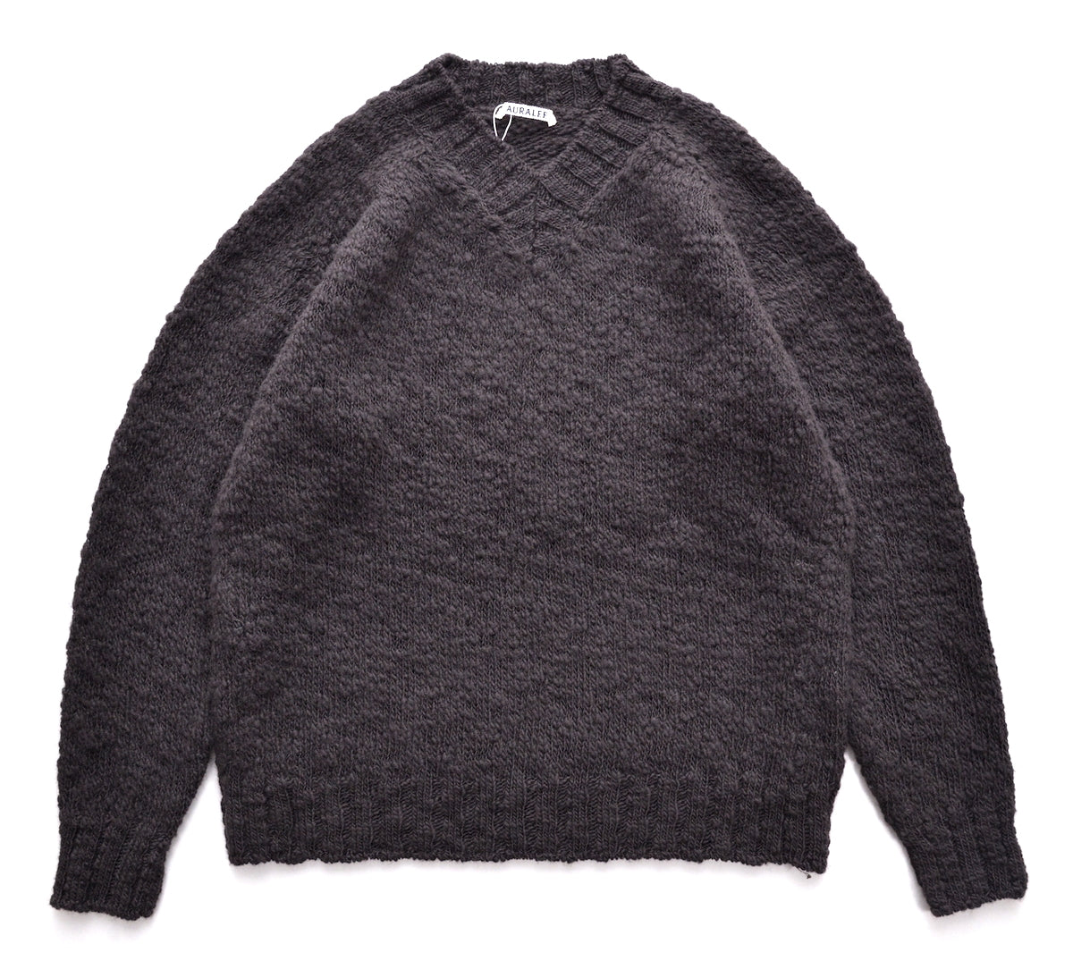 AURALEE 「 WOOL SLUB KNIT V-NECK P/O / DARK BROWN 」 – SISTER