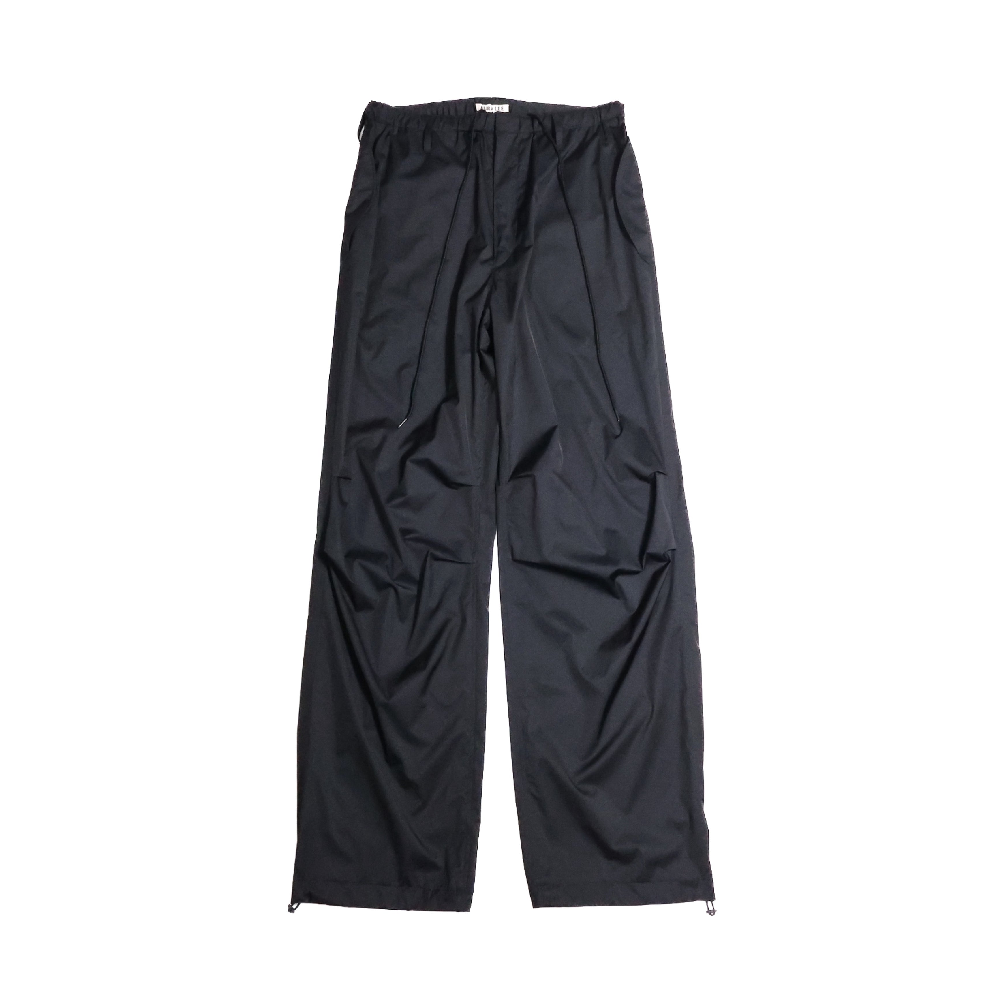 AURALEE「HARD TWIST POLYESTER SATIN LAMINATE FIELD PANTS / BLACK」 – SISTER