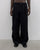 Antwort 「DRAPE TUCK PANTS / BLACK」